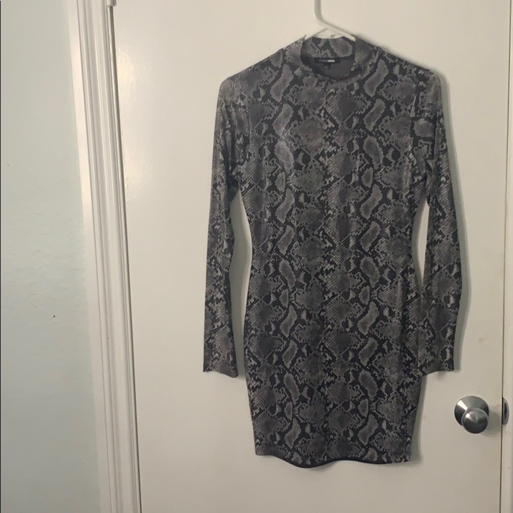 Fashion nova snake dress